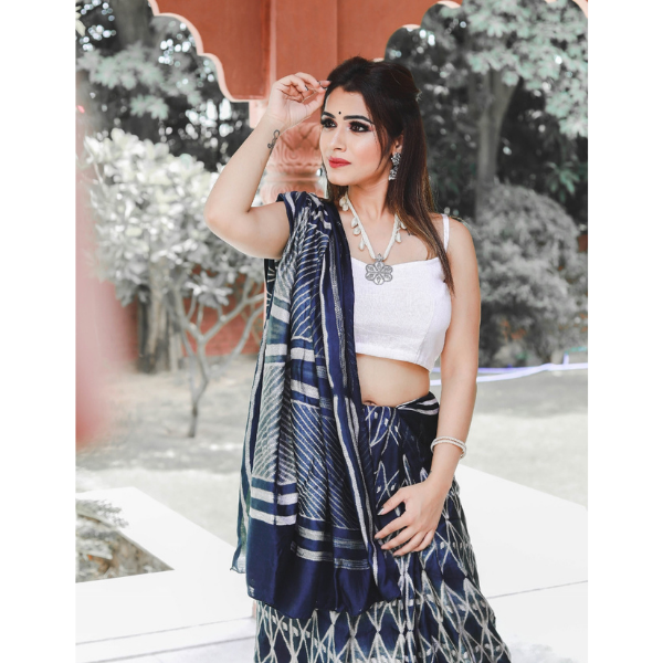 natural and artistic